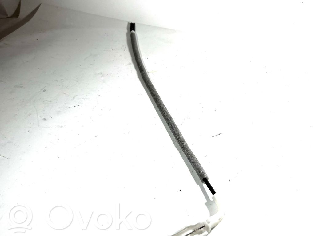 BMW 5 E60 E61 Takaoven vaijeri 