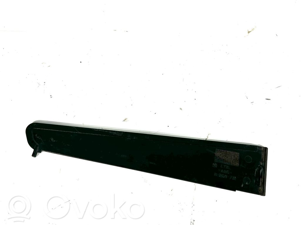 BMW 5 E39 Trunk grilles 