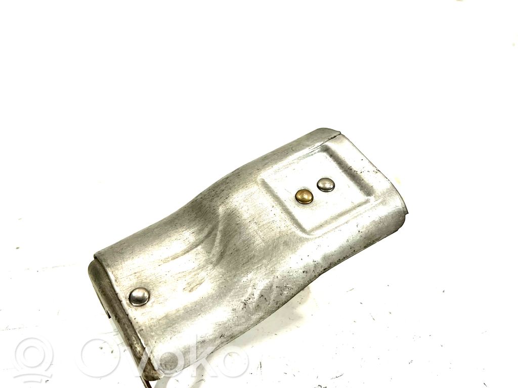 Pakokaasulämmön lämpökilpi   7787650