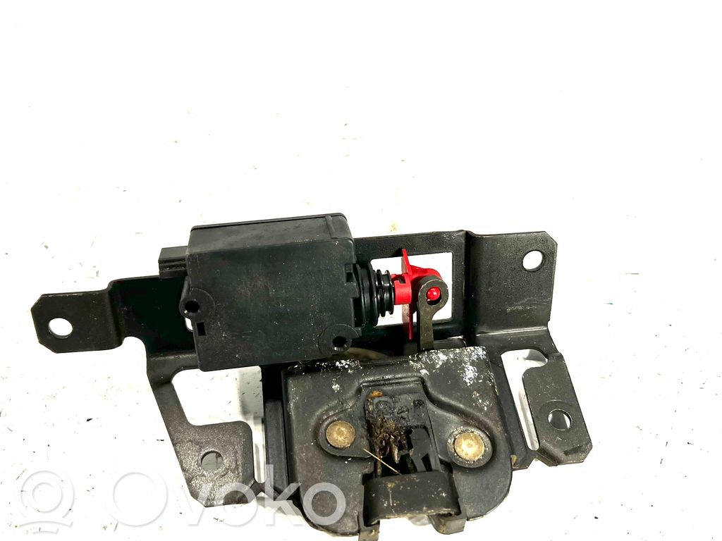 Tailgate/trunk/boot lock/catch/latch   7026192,51247026192