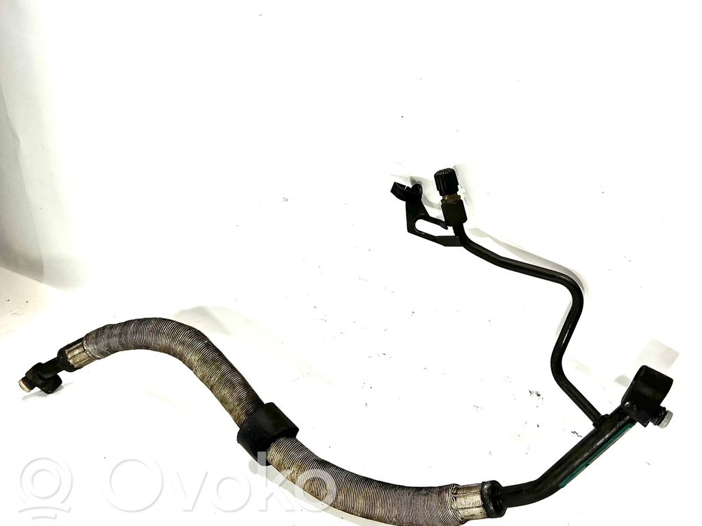 BMW 3 E46 Ilmastointilaitteen putki (A/C) 