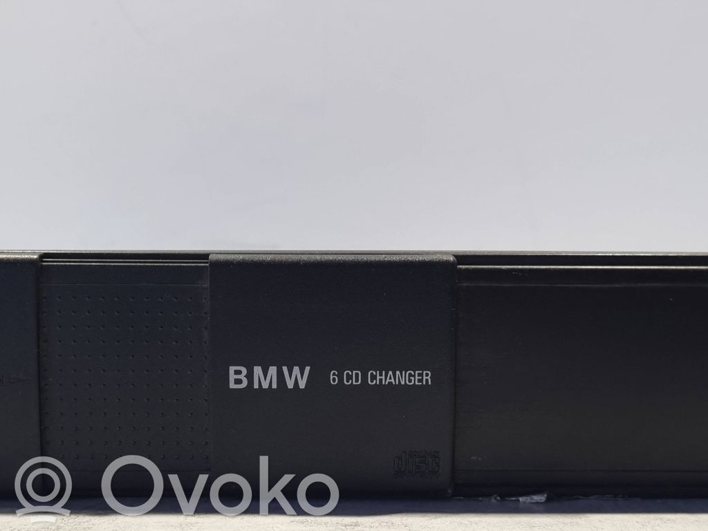 CD/DVD changer   65128361584