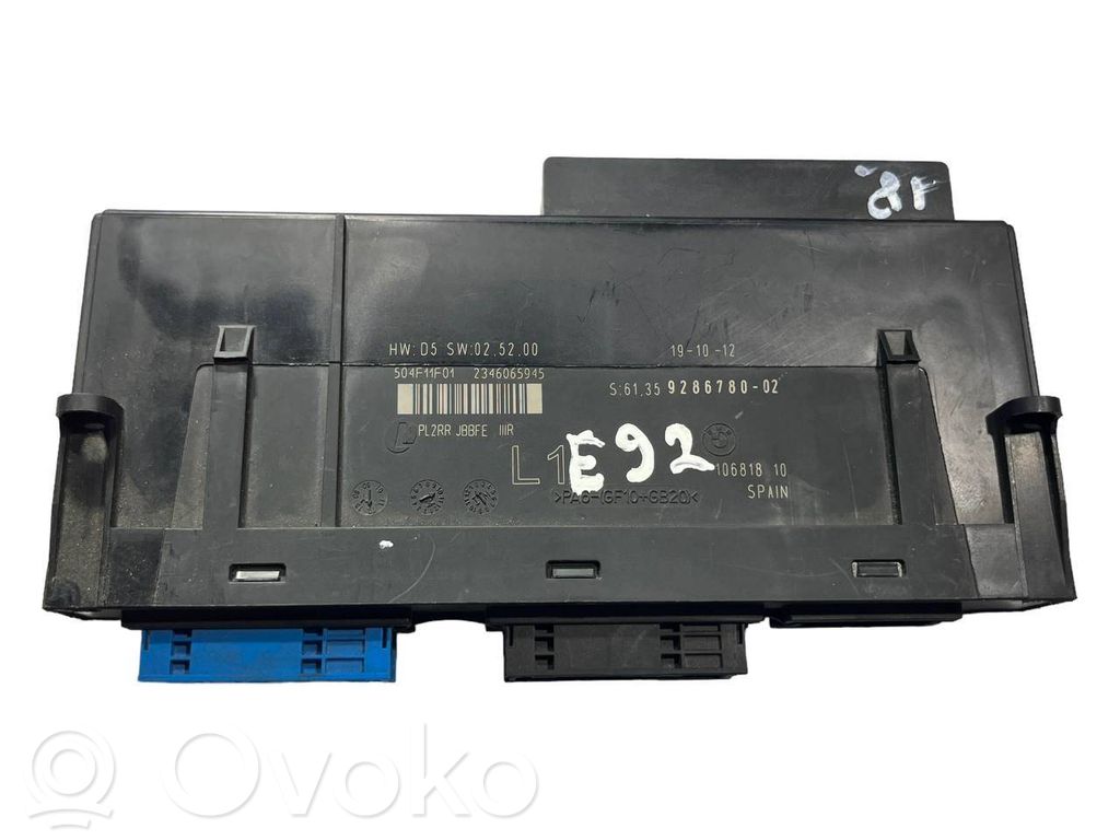 BMW 3 E92 E93 Komforto modulis 