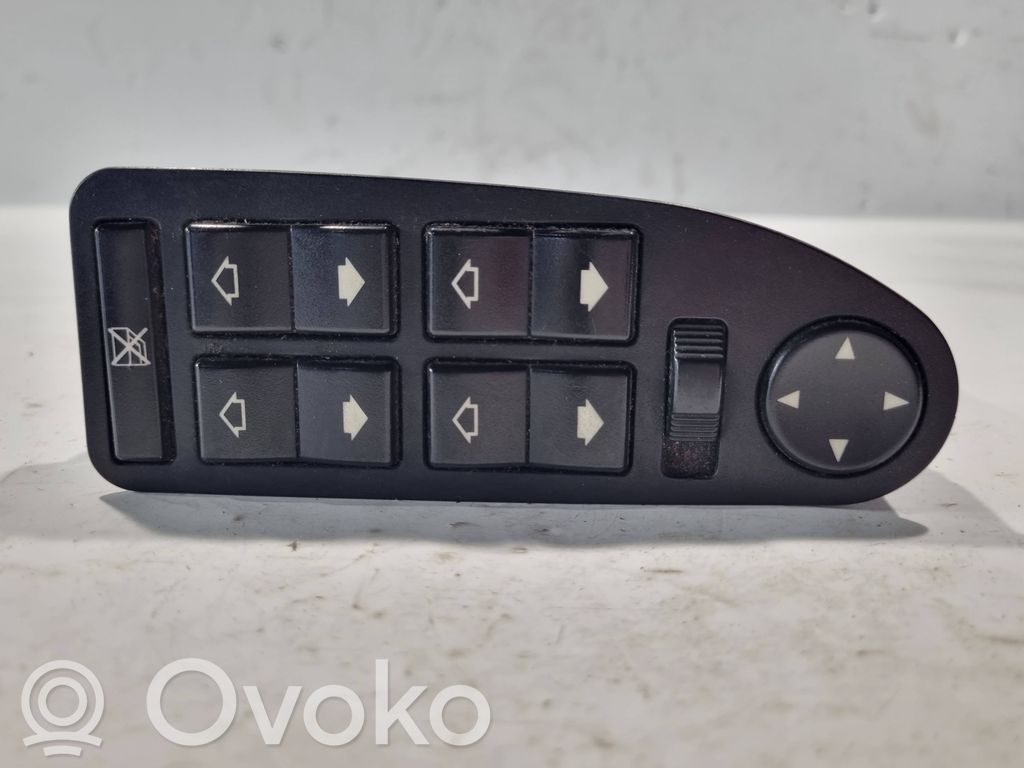 BMW 5 E39 Elektrisko logu slēdzis 