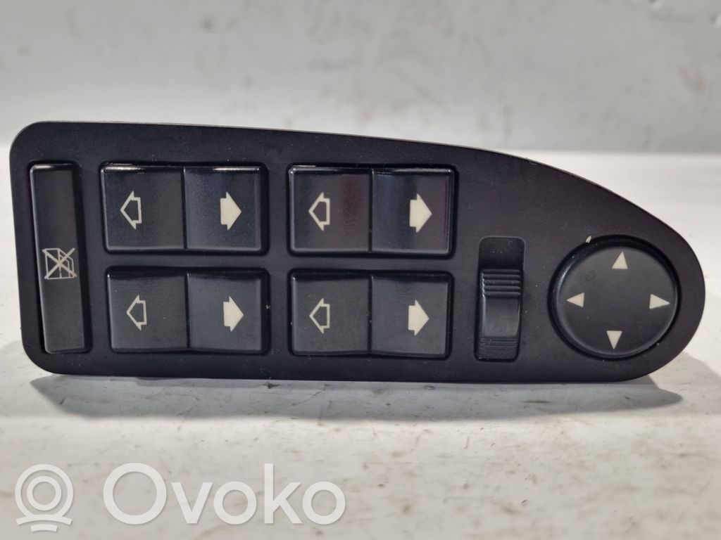 Przyciski szyb   6904306,631566,0044