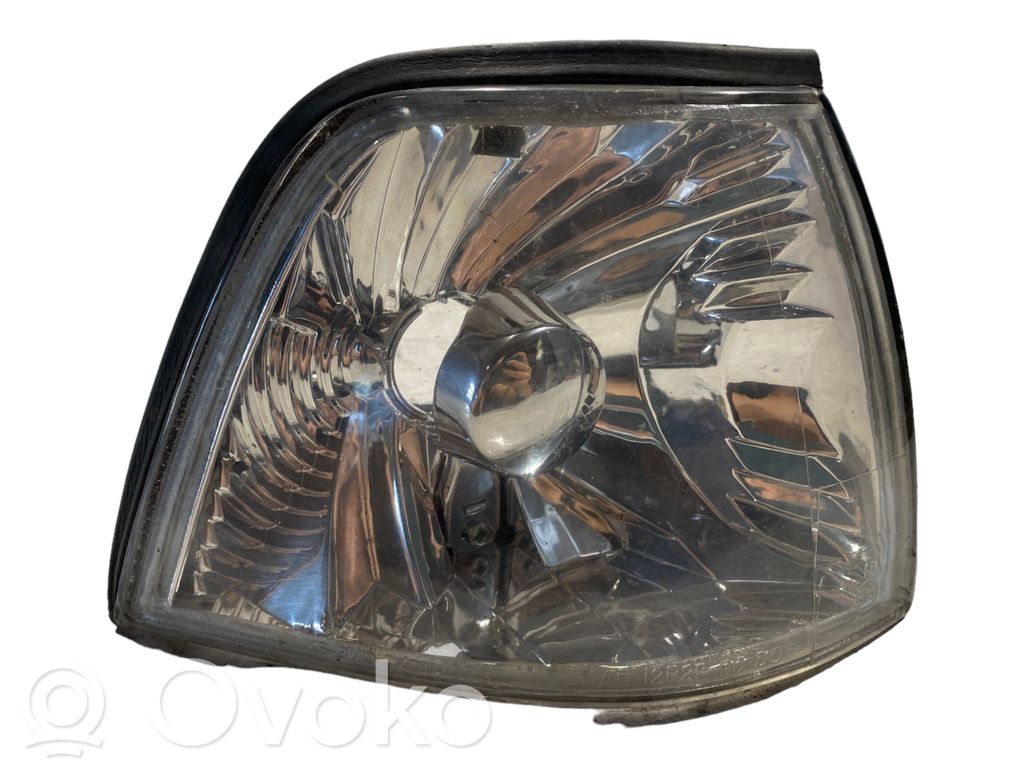 BMW 3 E36 Front indicator light 