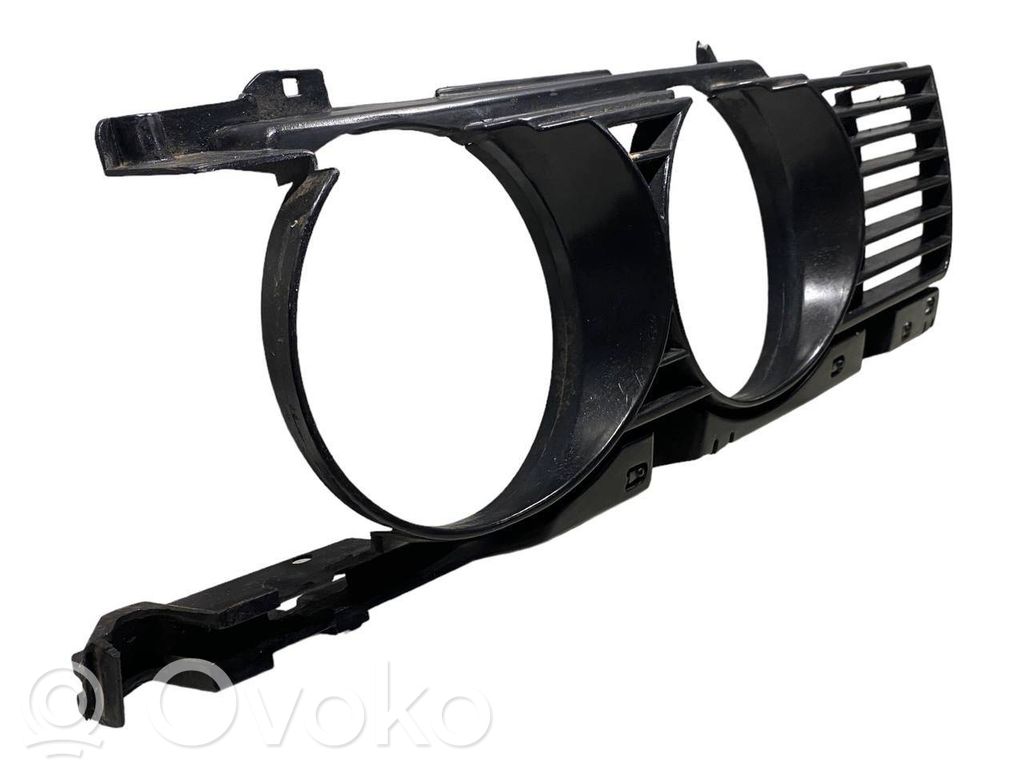 BMW 5 E34 Under headlight/headlamp trim 