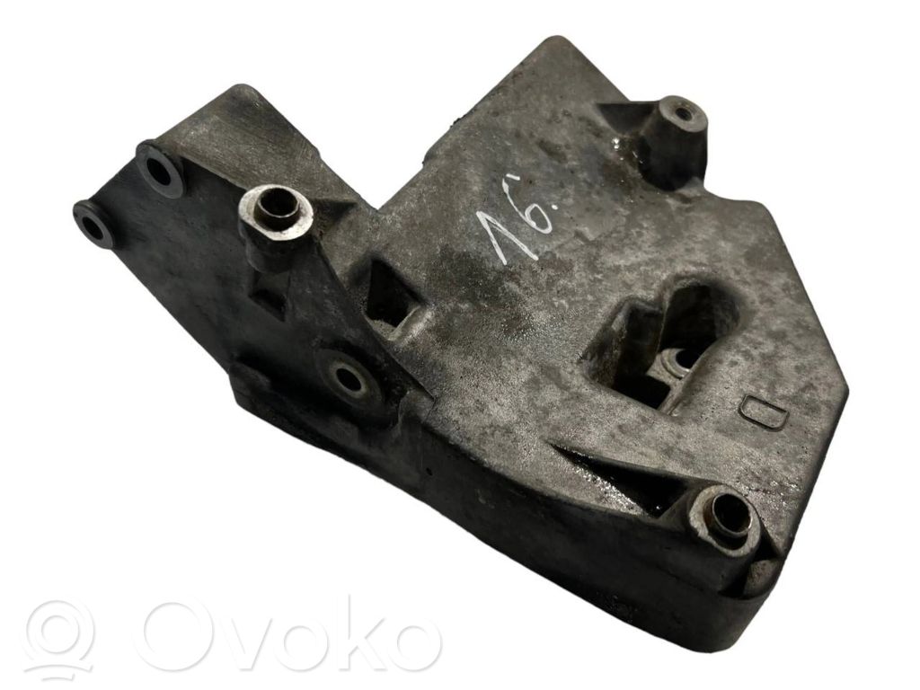 BMW 5 E39 A/C compressor mount bracket 