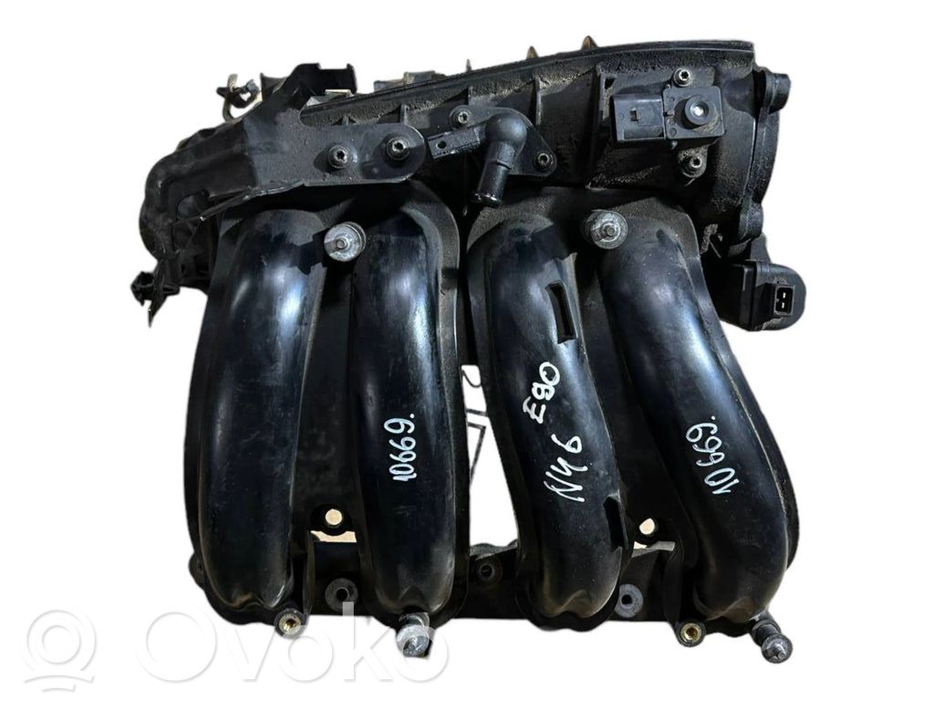 BMW 3 E90 E91 Intake manifold 