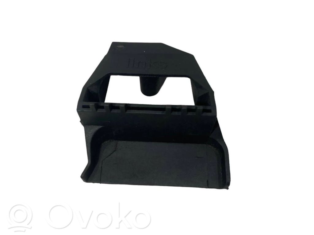 BMW 5 E39 Radiator mount bracket 