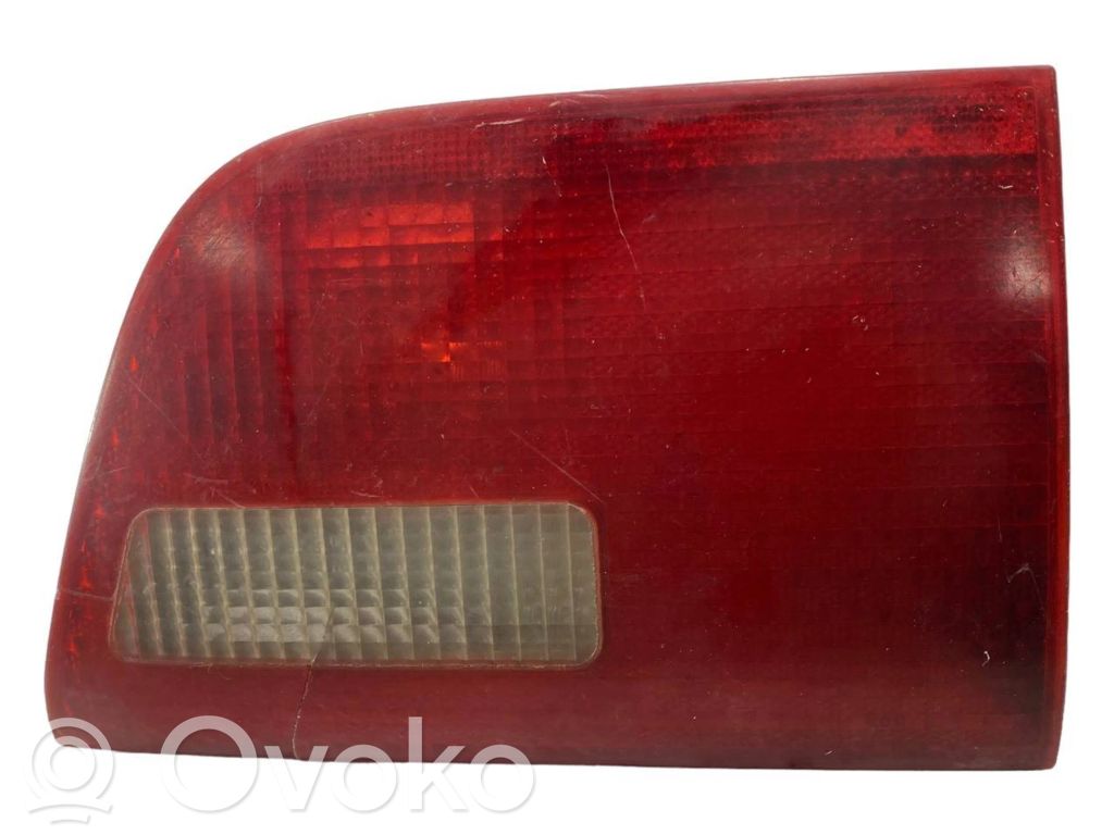 Tailgate rear/tail lights   251611