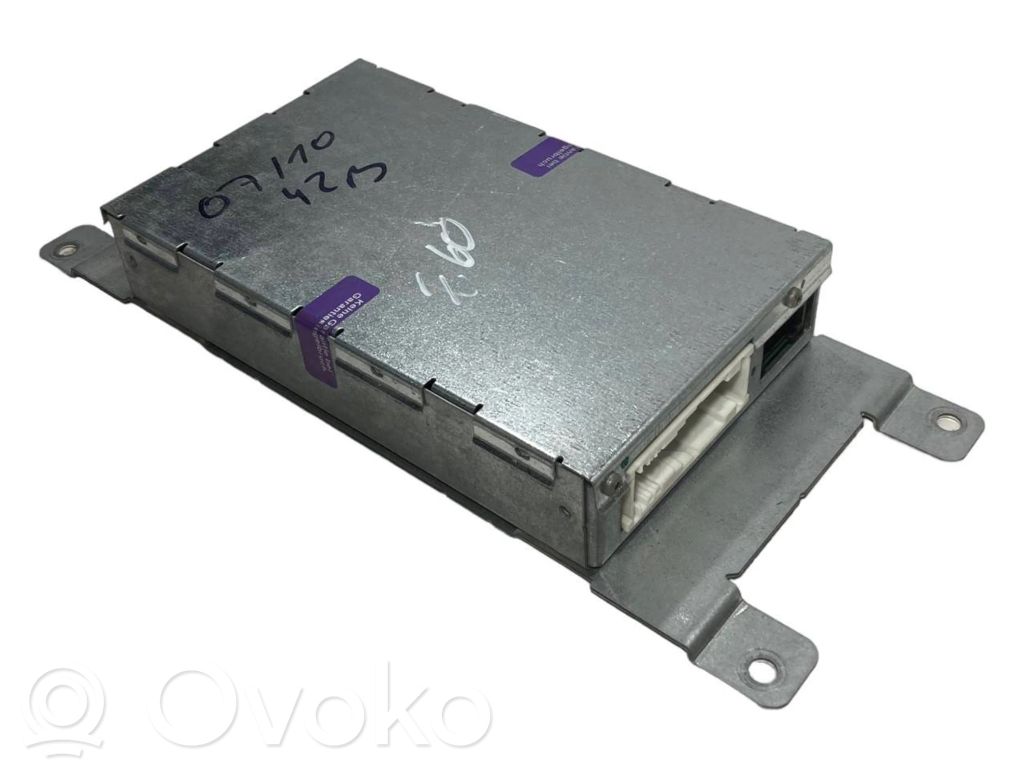 BMW 5 E60 E61 Antenas pastiprinātājs 