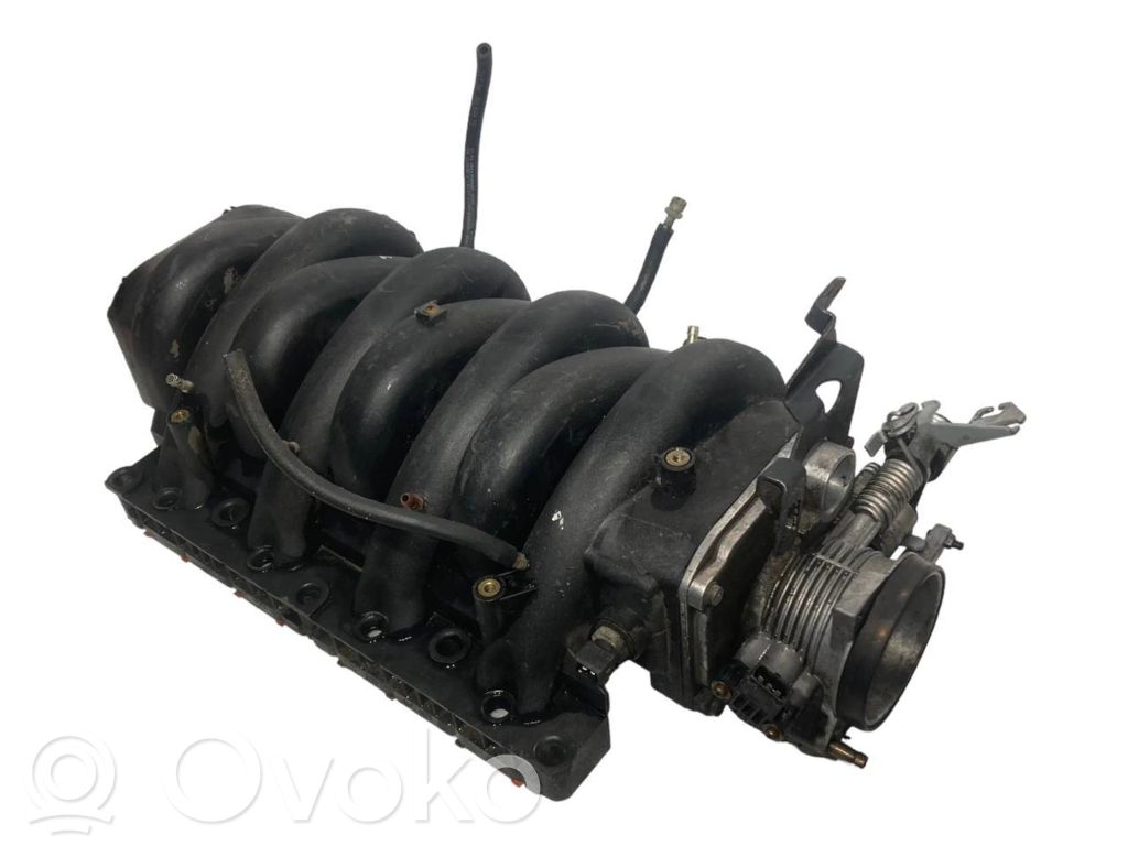 BMW 7 E38 Intake manifold 