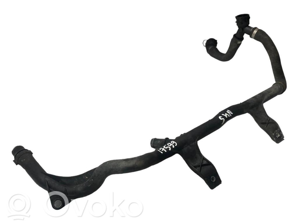 BMW 1 E81 E87 Engine coolant pipe/hose 