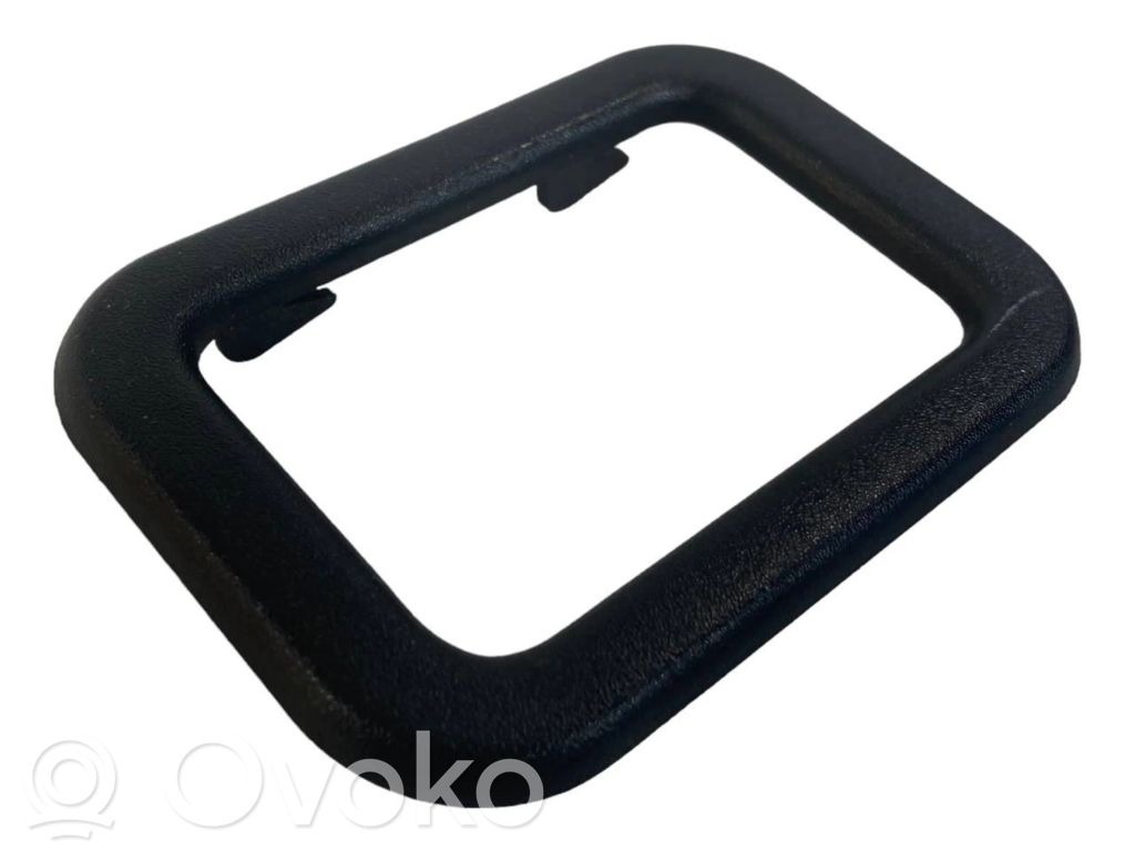Moldura del asa de la puerta traser