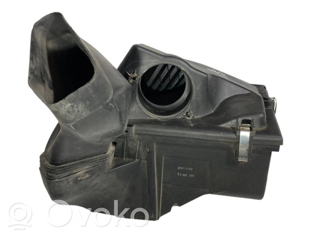 Air filter box   7797466,13717797466,7797460,13717797460