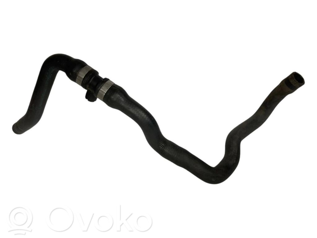 BMW 5 E39 Conductă/furtun lichid de răcire motor 