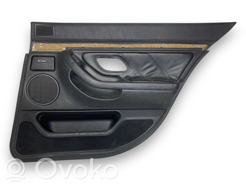 BMW 7 E38 Apšuvums aizmugurējām durvīm 