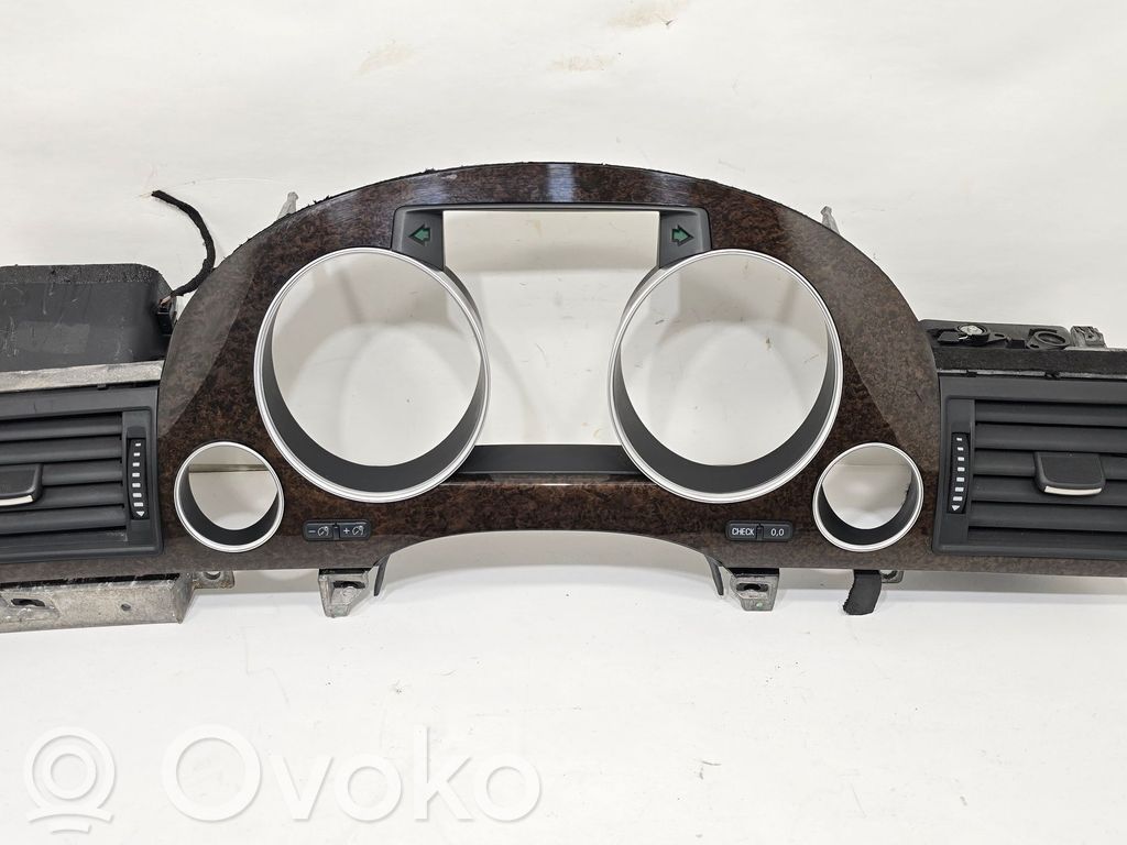 Dashboard trim   4E1857115C