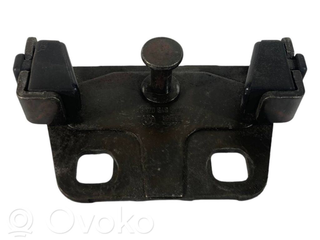 BMW 5 E39 Loading door lock loop/hook striker 