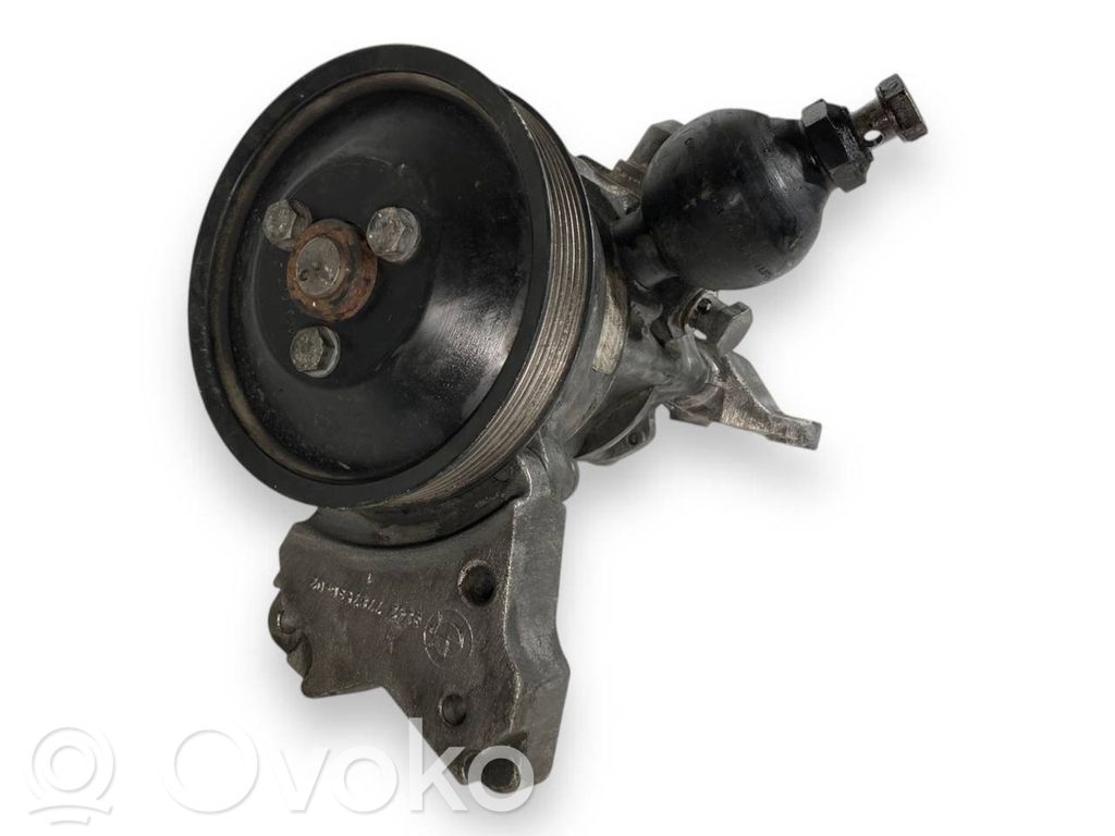 BMW 7 E65 E66 Power steering pump 