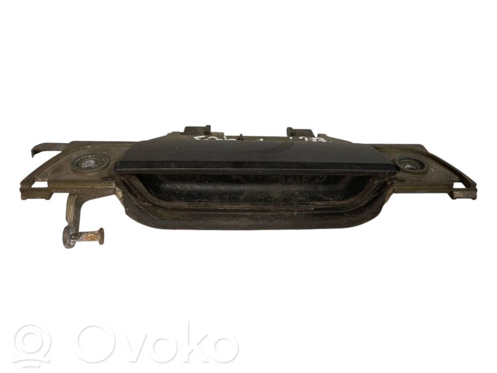 BMW 3 E36 Manecilla externa puerta trasera 