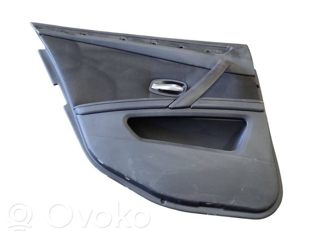 BMW 5 E60 E61 Apšuvums aizmugurējām durvīm 