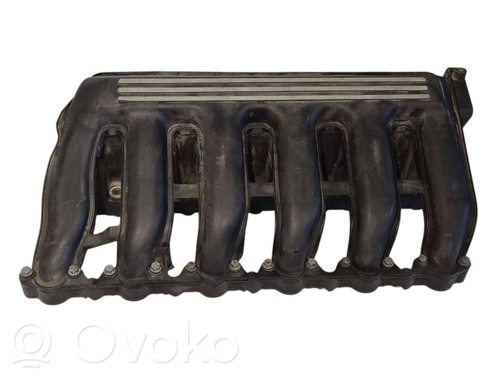 BMW 5 E39 Intake manifold 