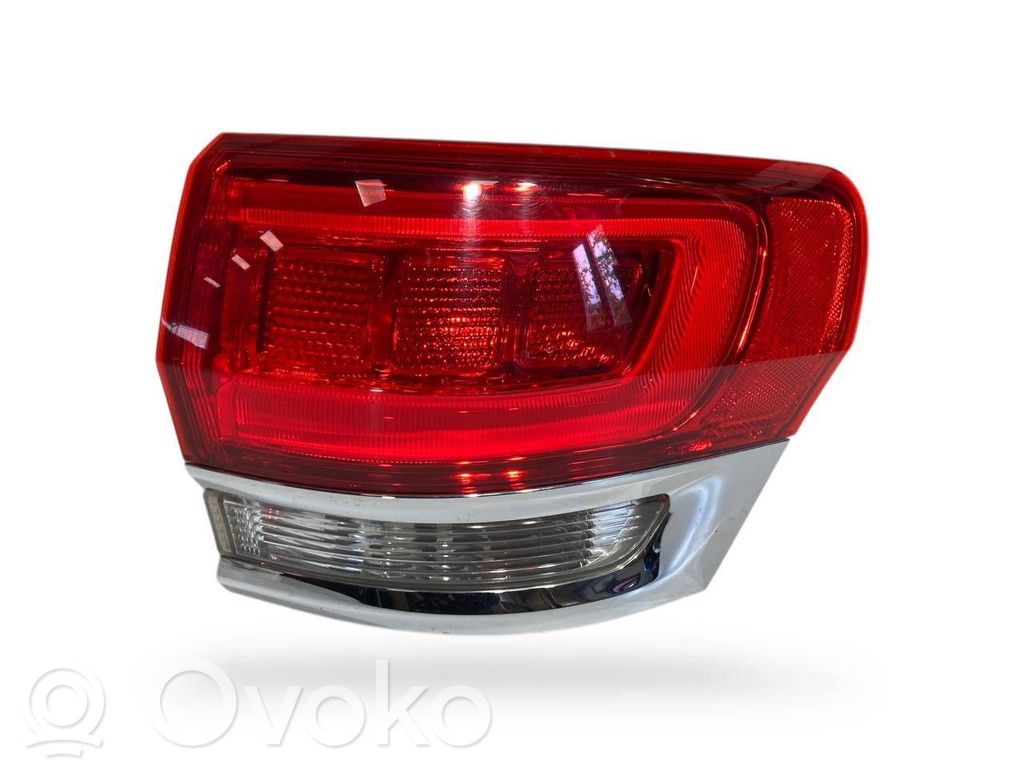 Jeep Grand Cherokee Lampă spate în caroserie 