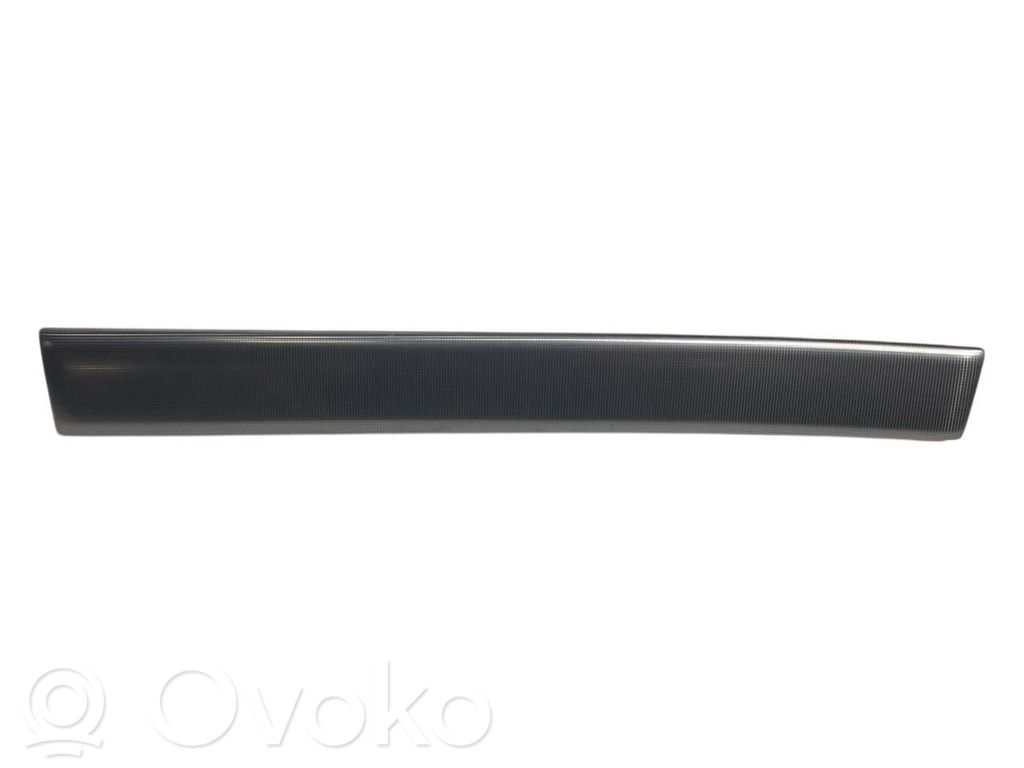 Panel trim   8674968
