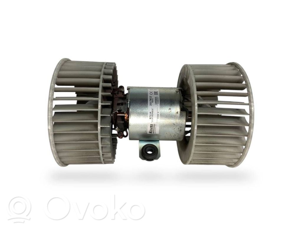 BMW X5 E53 Mazā radiatora ventilators 