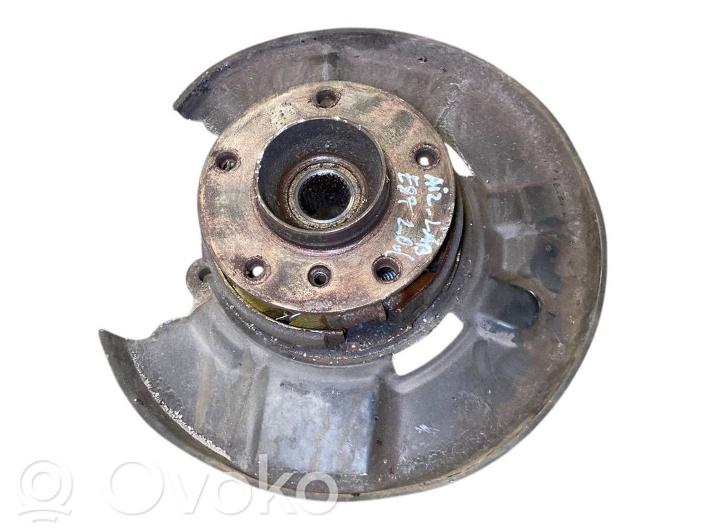 Achsschenkel hinten   6761580,6762858,6764368
