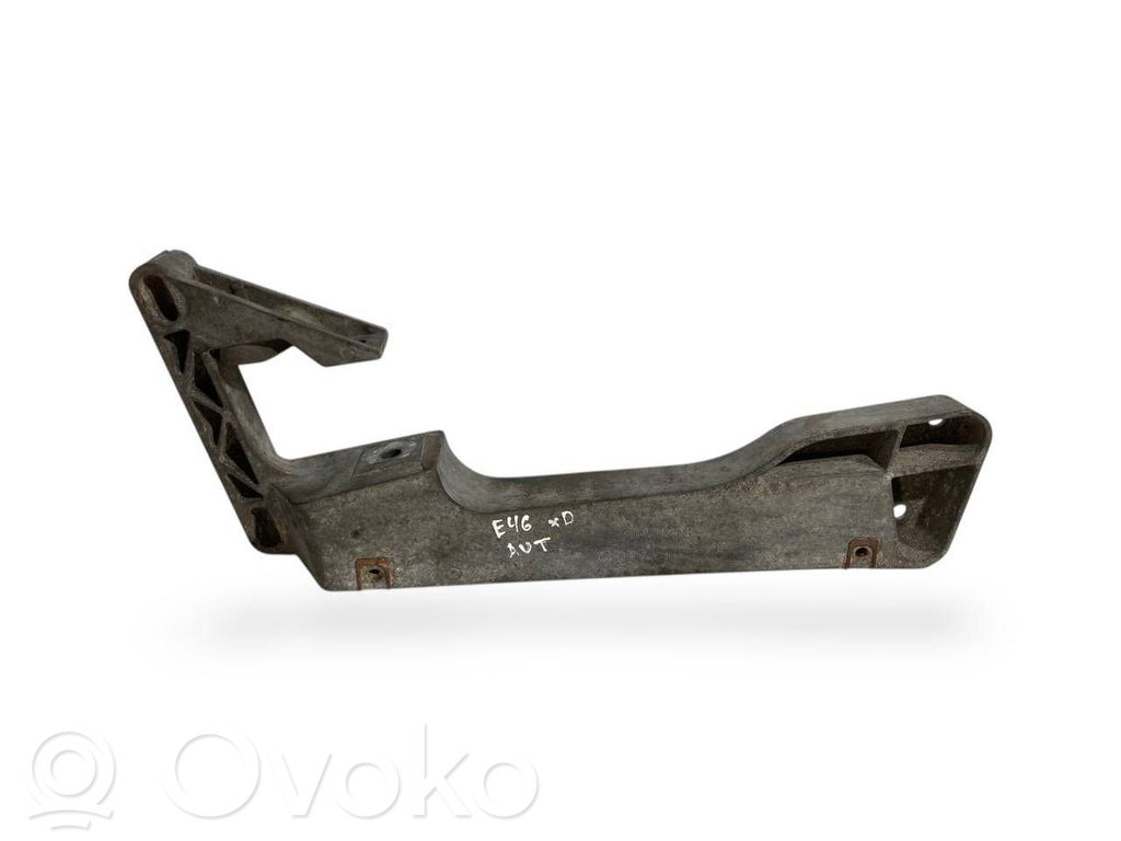 BMW 3 E46 Gearbox mounting bracket 