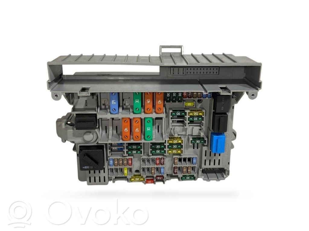 BMW 3 E90 E91 Fuse module 