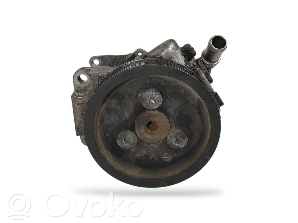 BMW X5 E53 Ohjaustehostimen pumppu 