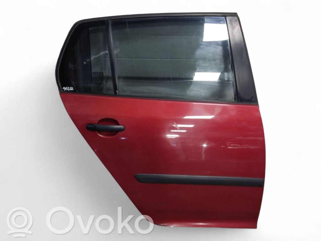 Volkswagen Golf V Puerta trasera 