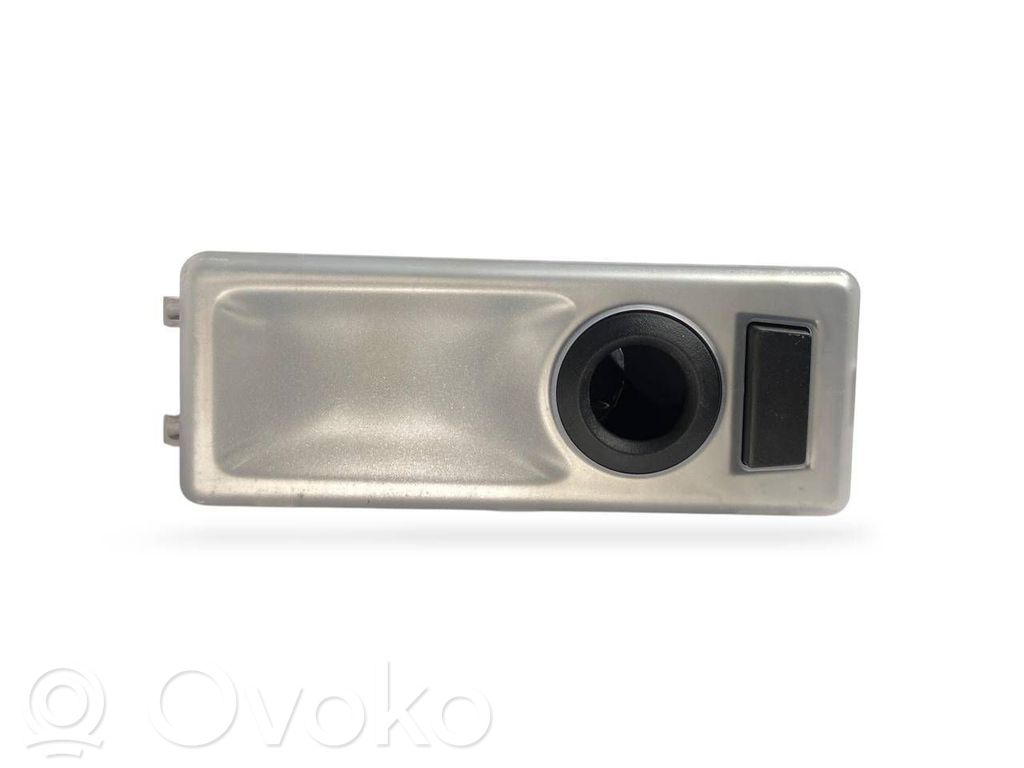 BMW 3 E90 E91 Rear seat light 