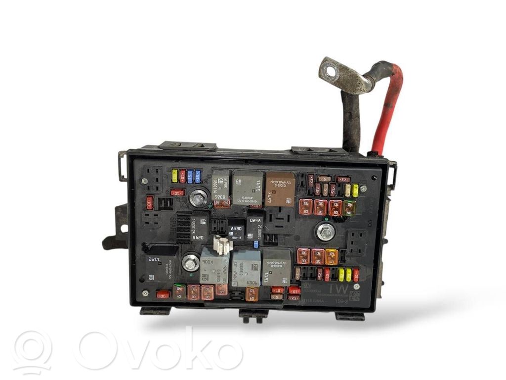 Opel Astra J Sulakemoduuli 