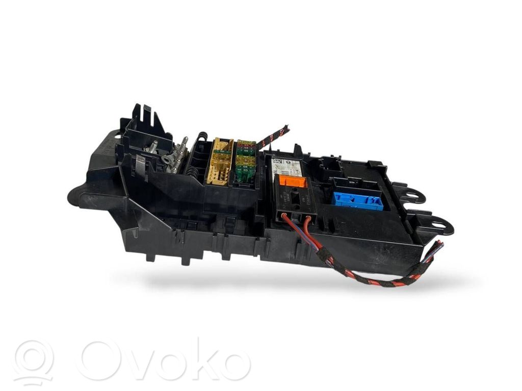 Fuse module   4F0971845,4F0907289G,4F0910289G,8A0937530