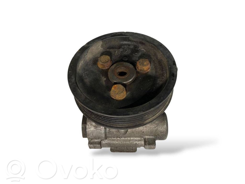 BMW 5 E60 E61 Ohjaustehostimen pumppu 