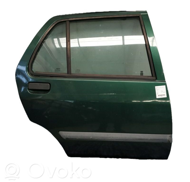 Renault Clio I Задняя дверь 