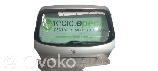 Tailgate/trunk/boot lid
