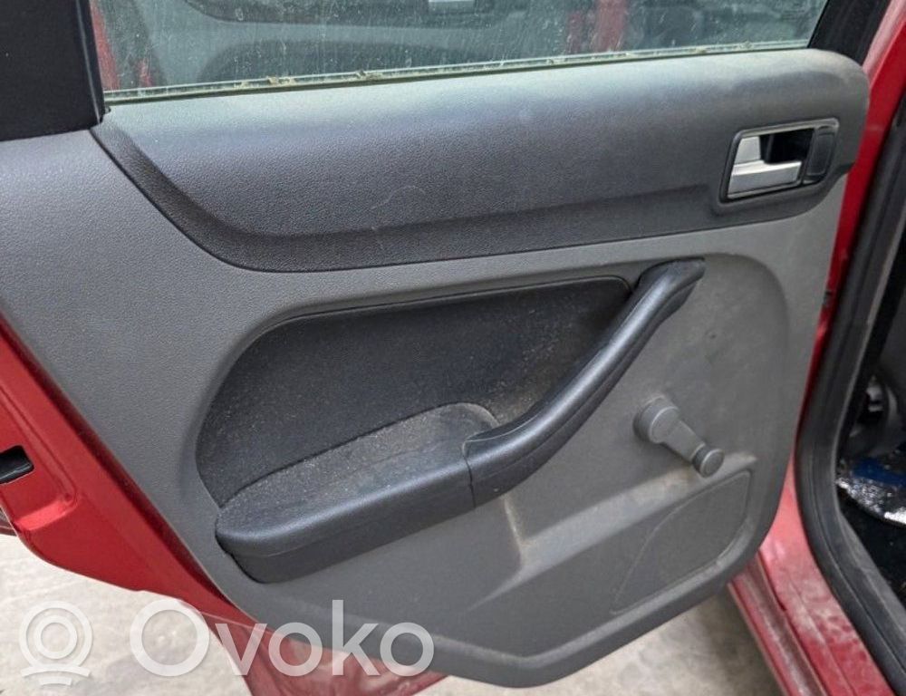 Moldura del tarjetero de la puerta trasera