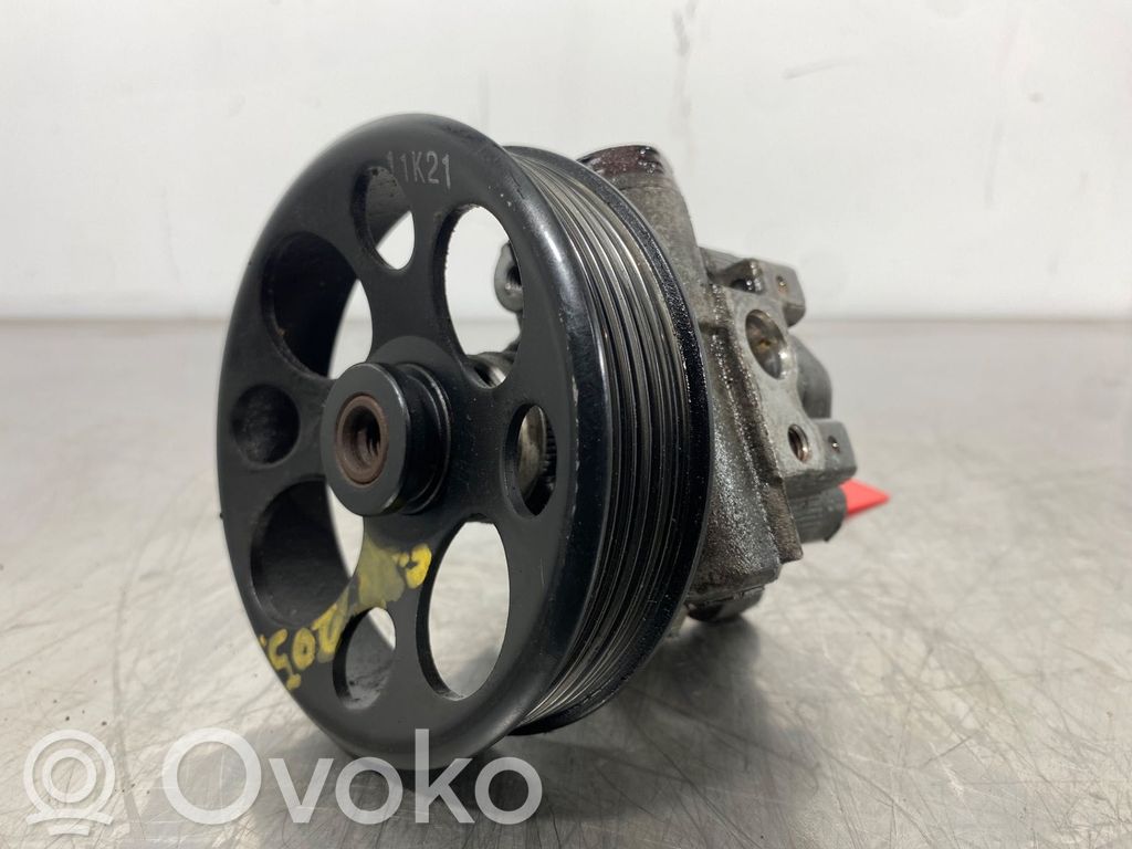 Power steering pump   B901L
