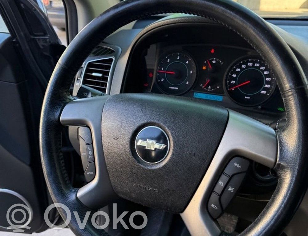 Chevrolet Captiva Ohjauspyörä 