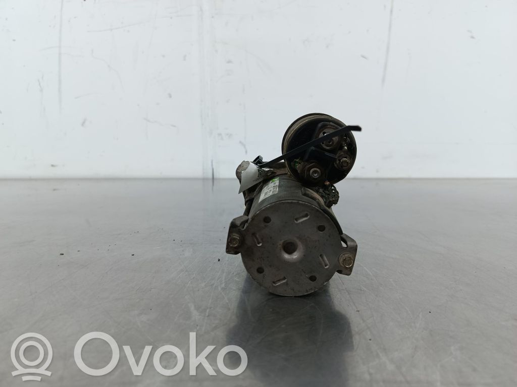 Opel Corsa D Starter motor 
