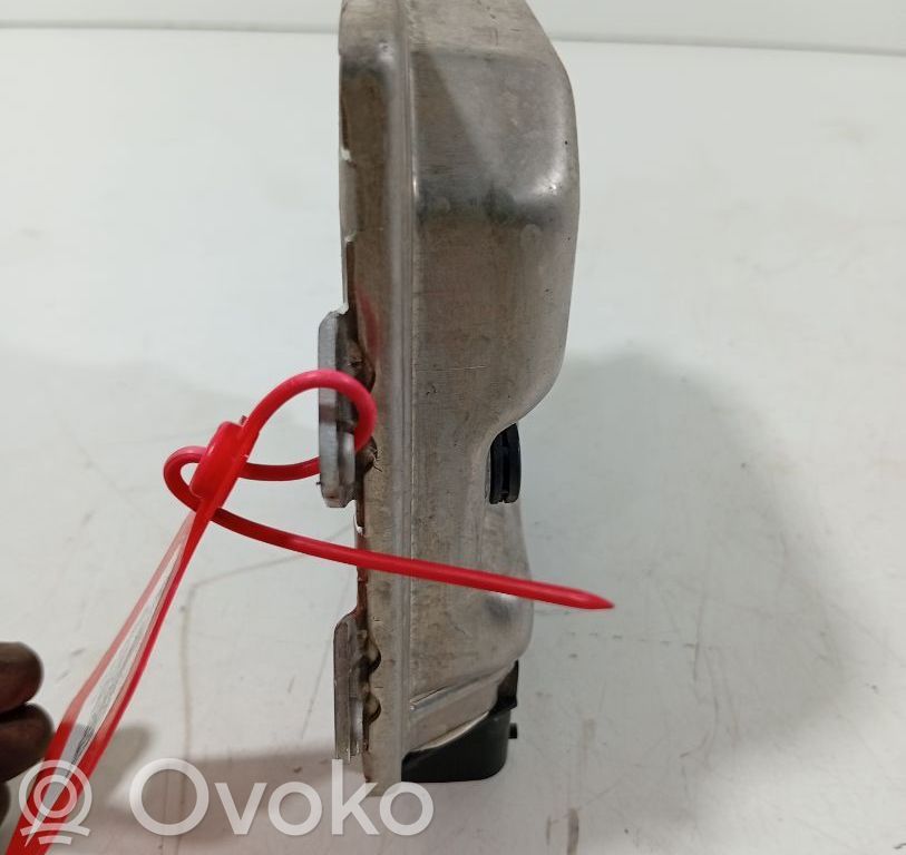 Moottorin ohjainlaite/moduuli   50055980