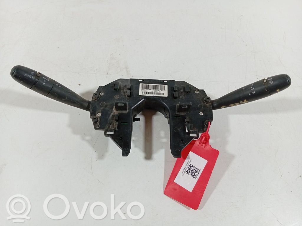 Citroen C4 I Interruptor de control multifunción 