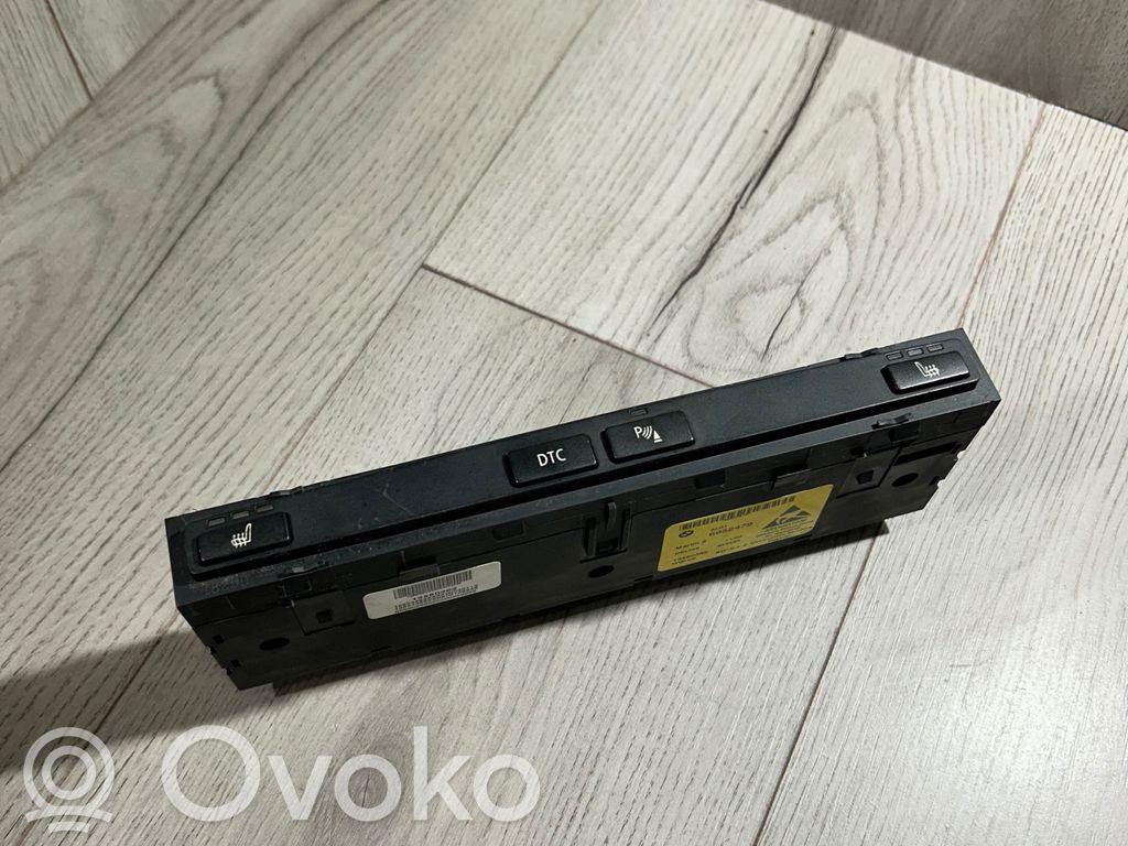 Seat heating switch   6952479,424434,13580362