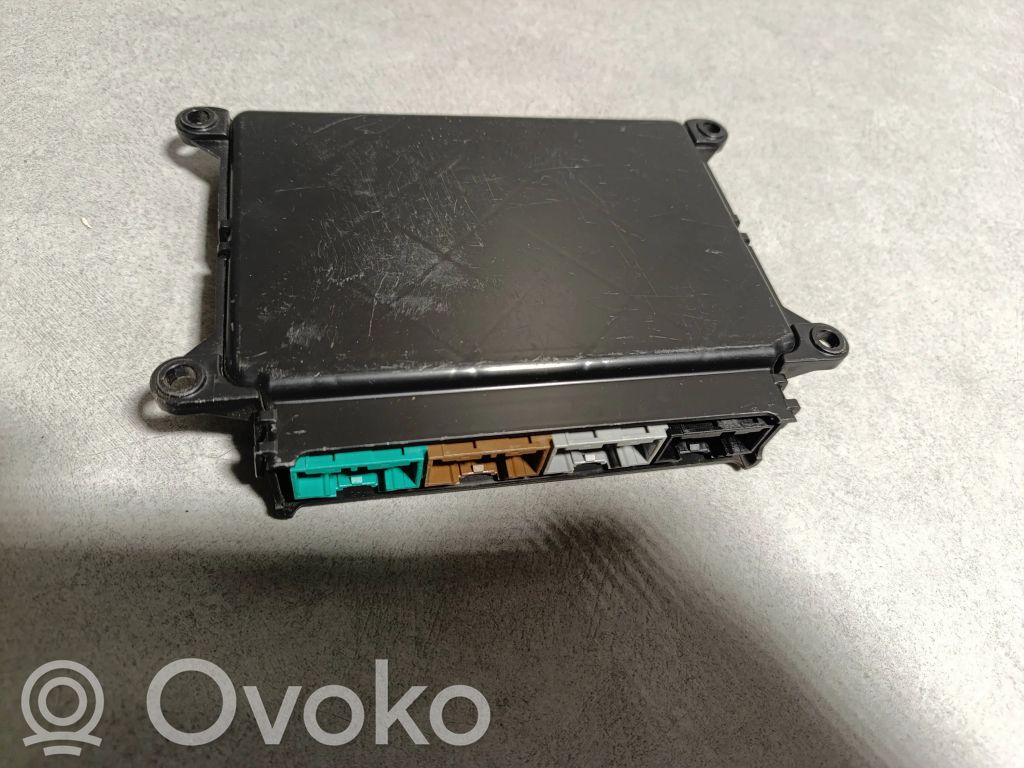 Tesla Model S Air conditioning/heating control unit 